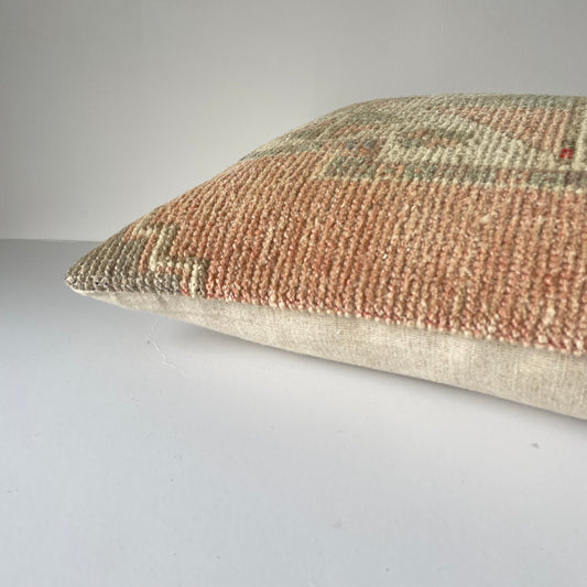 Oushak Vintage Cushion Lumbar - 06