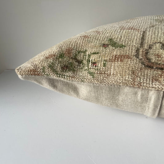Oushak Vintage Cushion - 02
