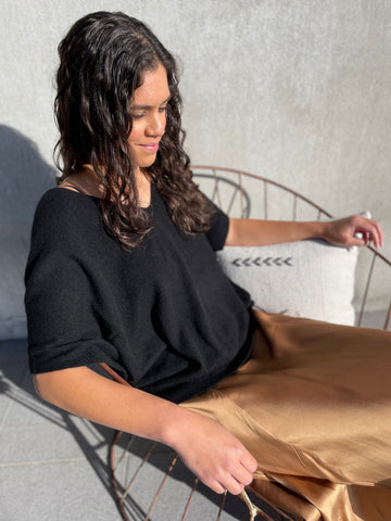 Cashmere / Silk Knit Top - Black