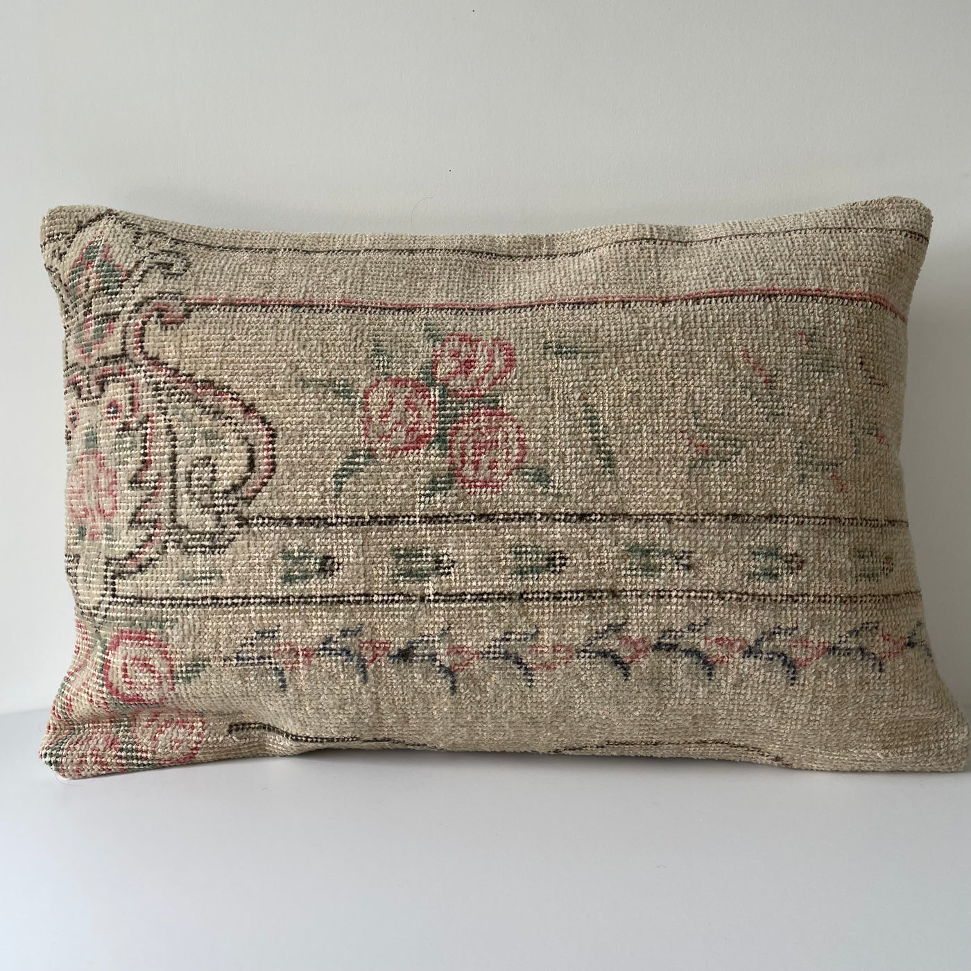 Oushak Vintage Cushions Lumbar - 05