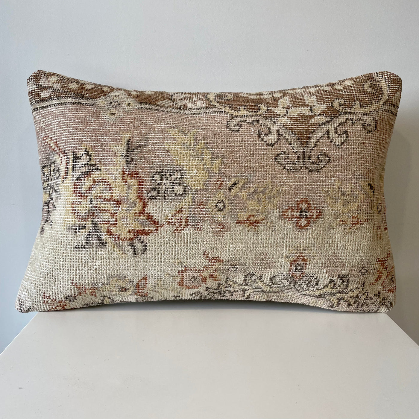 Oushak Vintage Cushions Lumbar - 09