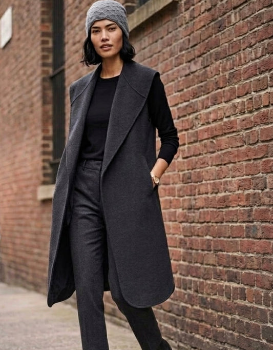 Classic Coal Flannel - Wanderer Coat