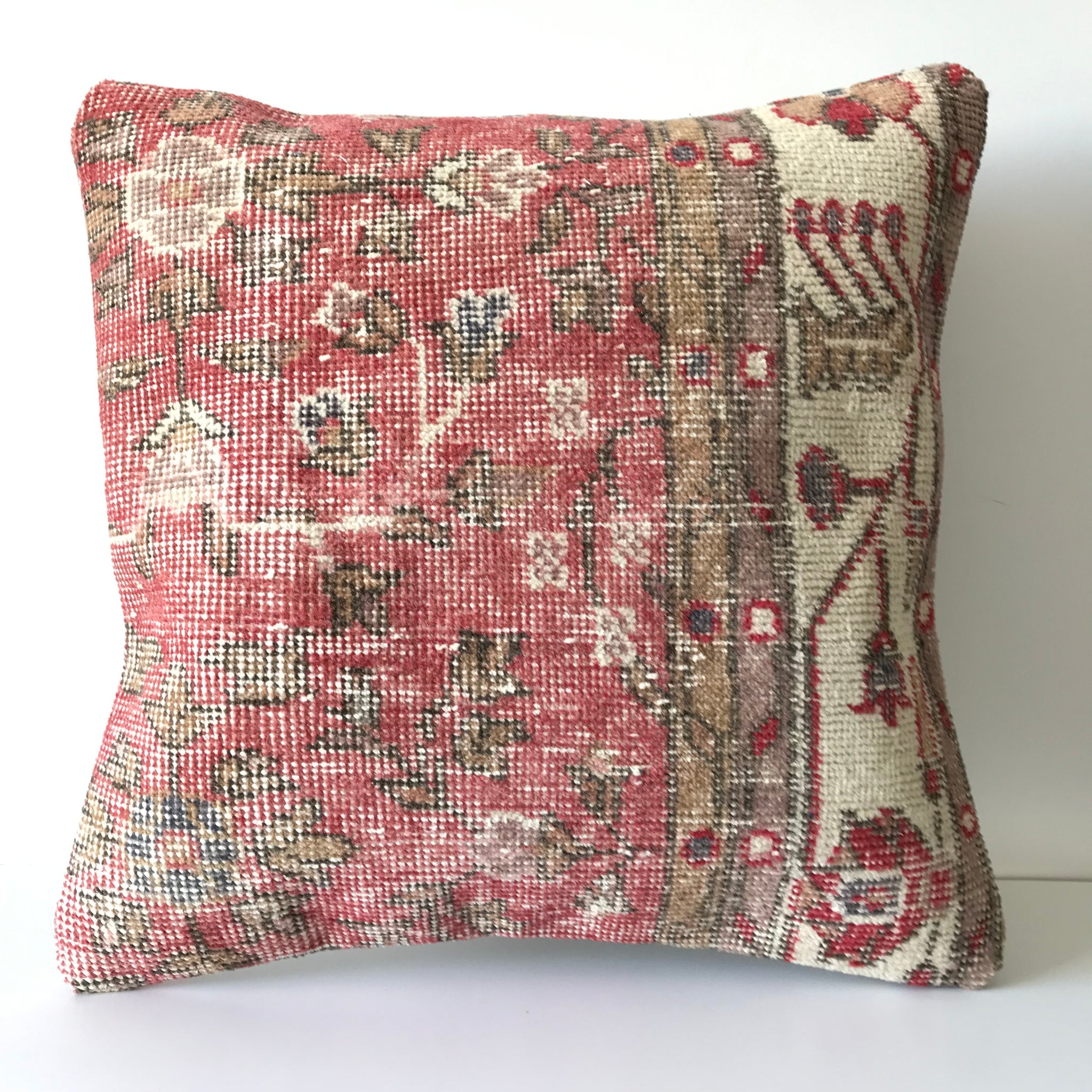 Oushak Vintage Cushion - 18