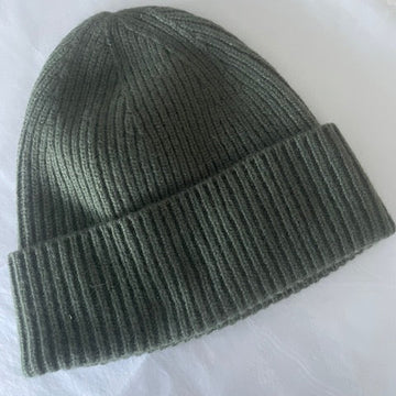 Cashmere Rib Beanie