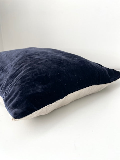 Silk Velvet Cushion Cover Rect - Sample