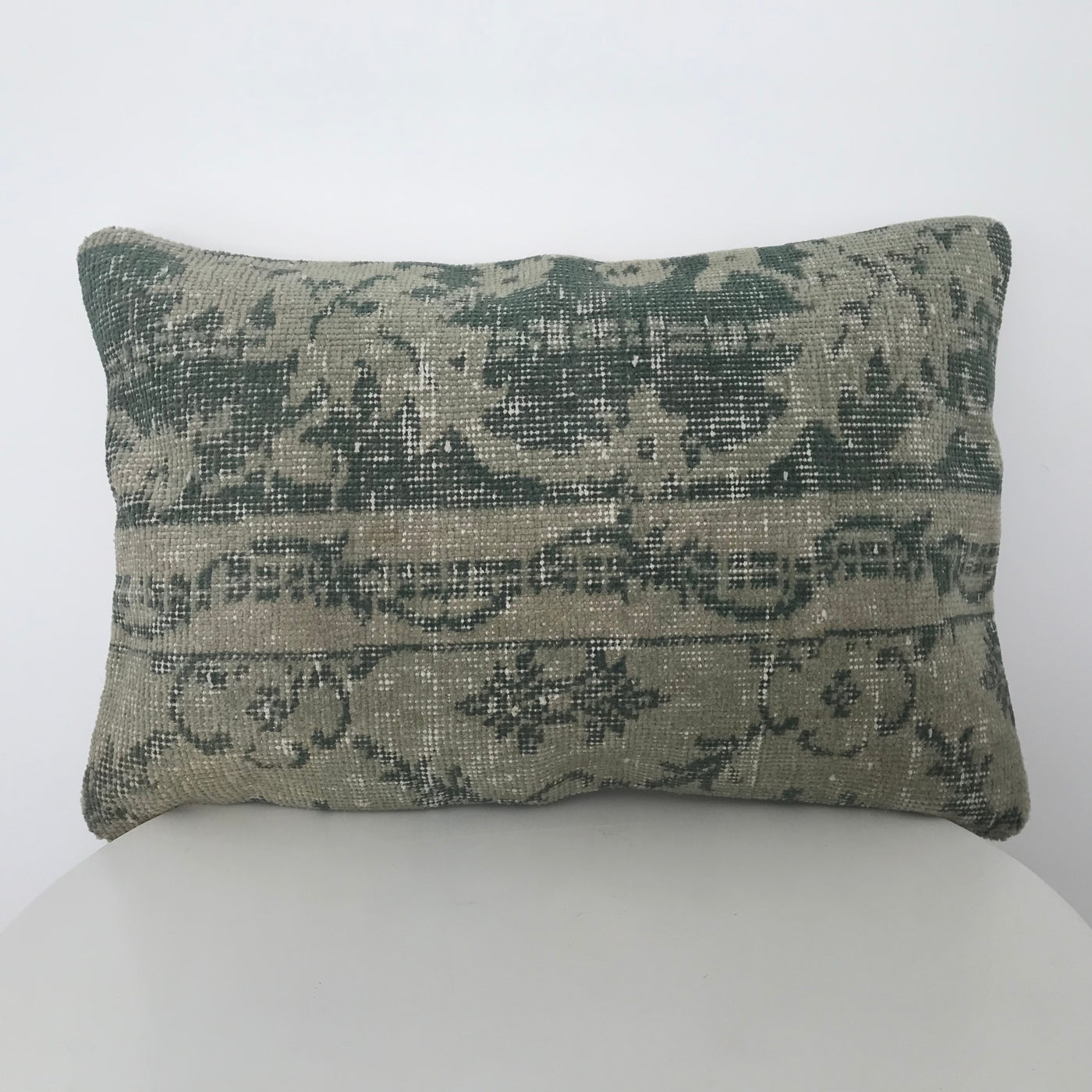 Oushak Vintage Cushion Lumbar - 04